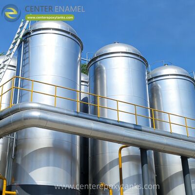 Tangki baja las untuk penyimpanan bahan bakar dinding ganda: Dirancang dengan ruang interstisial untuk menyediakan penahanan sekunder dan deteksi kebocoran