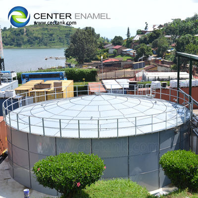 Perbandingan Kaca Yang Dilelehkan Ke Tangki Baja Dan Tangki Beton
